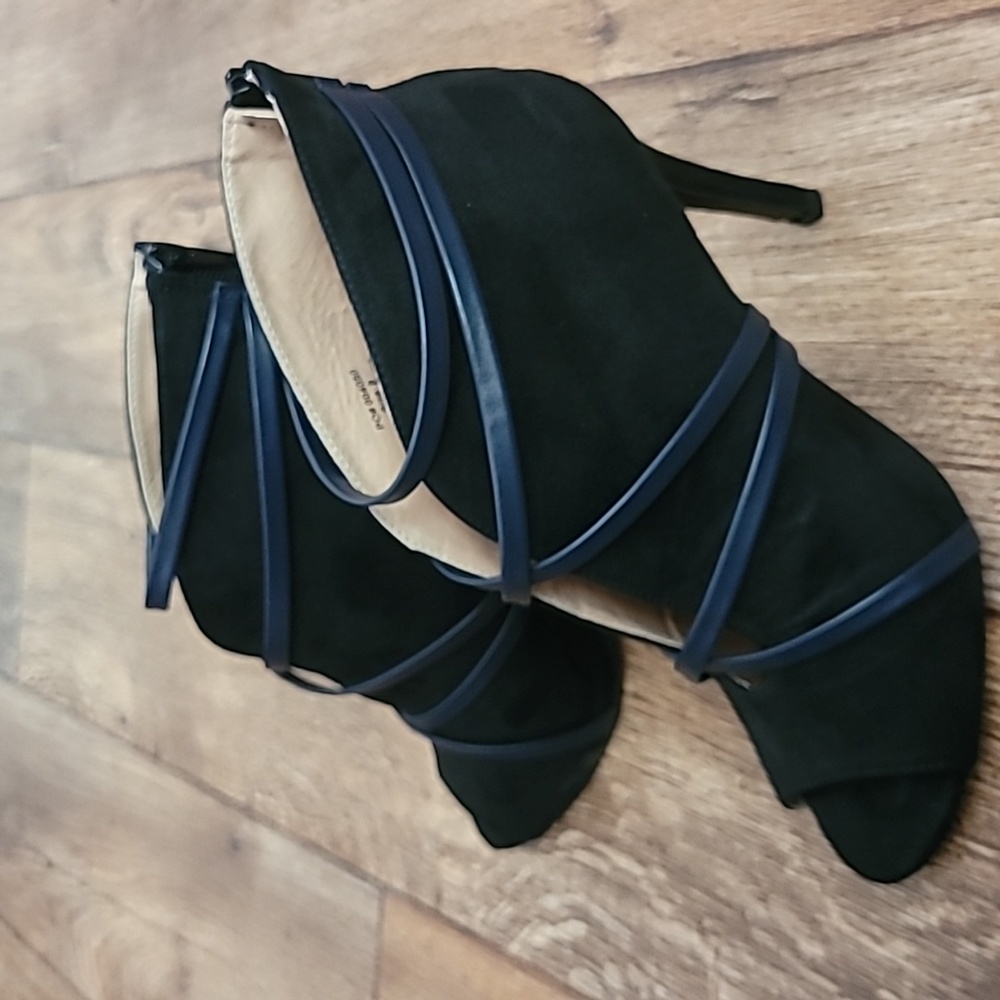 Heels woman's size 9